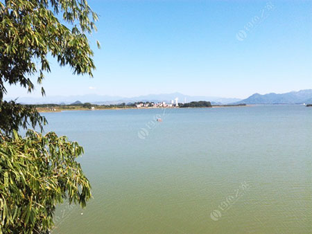 贺州龟石水库