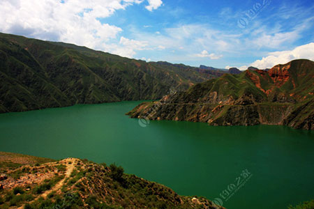 黄南李家峡水库