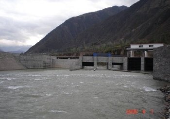 陇南石坊电站水库