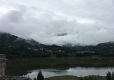 眉山雅女湖