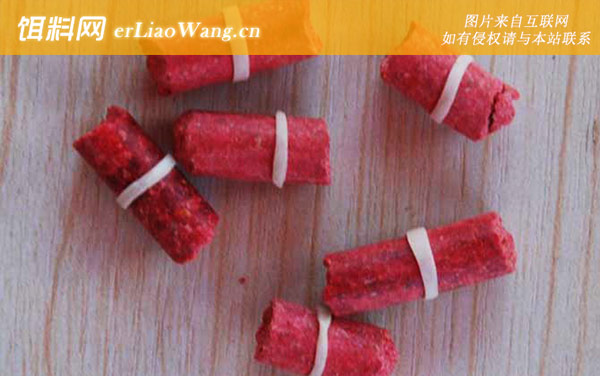 红虫颗粒:打窝诱鱼