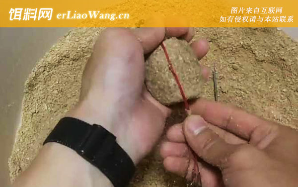 爆炸钩:上饵方式