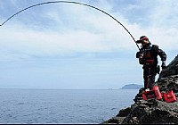 《传统钓的辅助渔具设备》