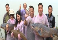 《《其他名人钓鱼视频》王桂龙冬季梁子湖钓大鱼》