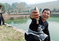 《秋季钓鱼时机、钓位、钓饵的选择技巧》